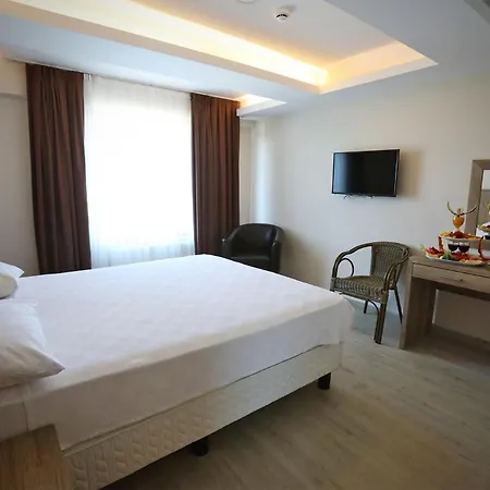 호텔 Kiyikoey Resort Hotel